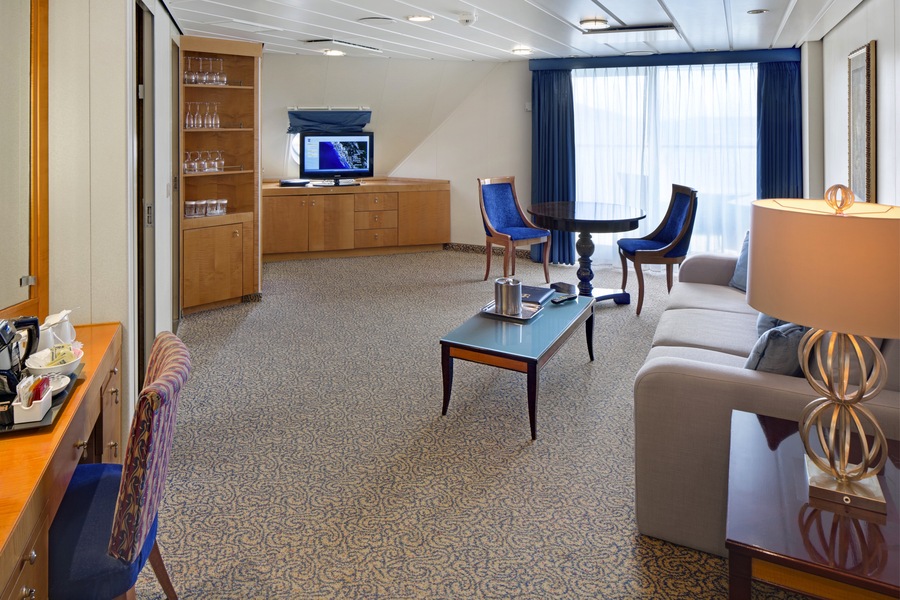 RCI, Radiance of the Seas, Owner's Suite 2 Bedroom 2.jpg